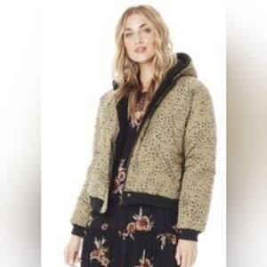 Saltwater Luxe Quilted Puffer Jacket, VGUC, Size L